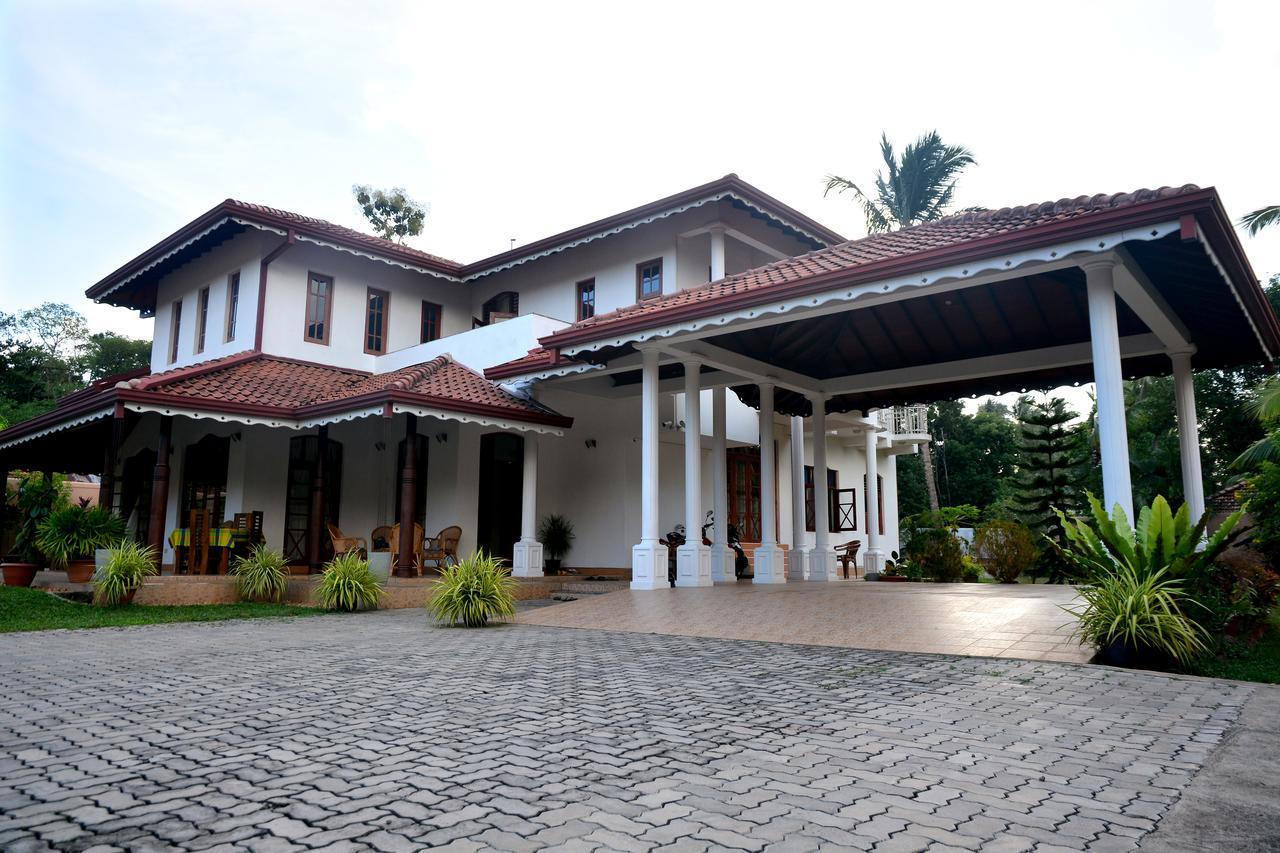 Robi Garden Villa เนกอมโบ ภายนอก รูปภาพ