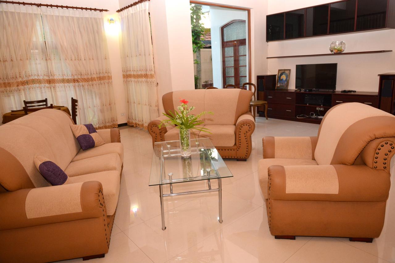 Robi Garden Villa เนกอมโบ ภายนอก รูปภาพ