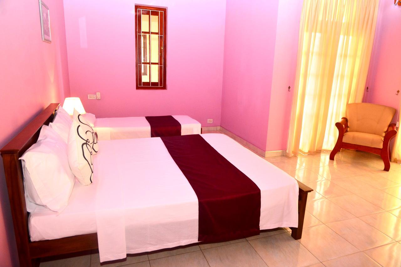 Robi Garden Villa เนกอมโบ ภายนอก รูปภาพ