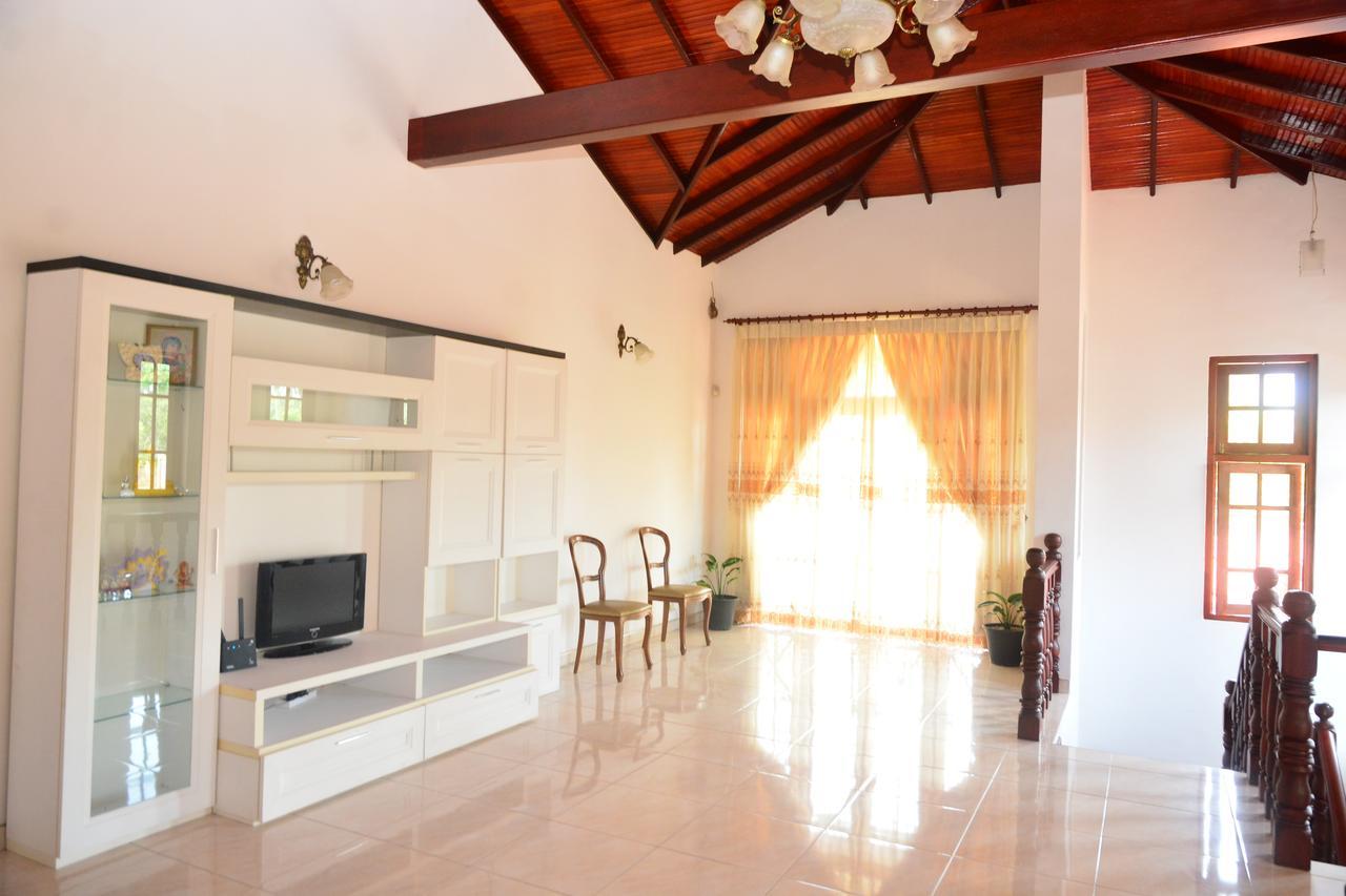 Robi Garden Villa เนกอมโบ ภายนอก รูปภาพ